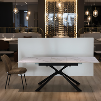 Table à manger extensible en verre trempé avec plateau en céramique et pieds en métal faits à la main, style moderne et luxueux, fabrication chinoise sur mesure pour la maison