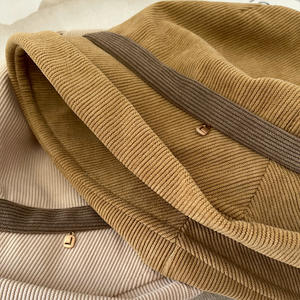 Gorro de pescador vintage versátil para otoño e invierno con aislamiento de pana y protección para las orejas - Product Image 4