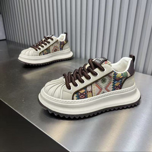 Zapatos casuales con cordones, ideales para caminar a diario, zapatos deportivos casuales para hombre, antideslizantes, modernos y transpirables. - Product Image 4