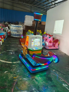 Nouveau <span class=keywords><strong>bateau</strong></span> <span class=keywords><strong>pirate</strong></span> 2 places Kiddie Ride Machine d'amusement de <span class=keywords><strong>jeu</strong></span> vidéo d'intérieur à pièces avec centre commercial vidéo interactif 220v - Product Image 3