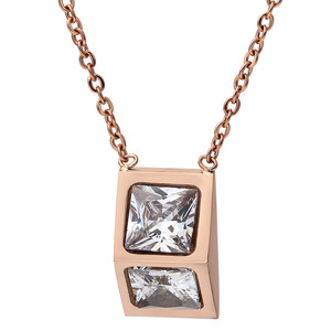 Collier pendentif tendance, géométrique, carré, zircone, ton argent, à porter au quotidien, cadeau - Product Image 5
