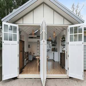 Villa/appartement miniature de luxe au design contemporain, préfabriquée en structure légère en acier et bois avec panneaux sandwich. - Product Image 1
