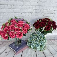 Großhandel 18 Köpfe Künstlicher Seidenrosenstrauß Echt Aussehende Blumen für Hochzeits-Tischdekoration Heim-DIY-Dekoration Großpackung