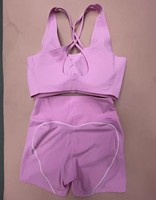 Ensemble de sport pour femme : Soutien-gorge de sport à dos croisé motif cœur mignon, short de fitness d'extérieur et leggings à séchage rapide