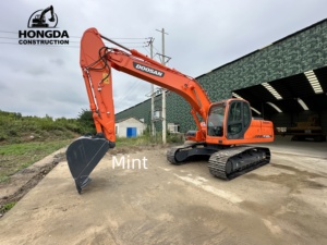 Excavatrice sur chenilles DOOSAN DX225LC 22 tonnes 99% nouvelle EPA certifiée CE Cummins Engine PLC Core de Shanghai - Product Image 3