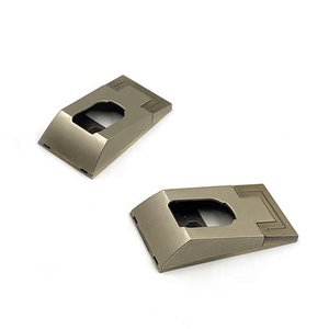 En stock Suministro de ropa combinada de aleación de zinc, con soporte de tubería de ropa engrosada, asiento de brida, Hardware - Product Image 3