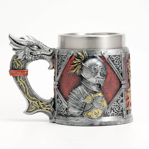 Jarra <span class=keywords><strong>de</strong></span> Cerveza Vikinga Nórdica <span class=keywords><strong>de</strong></span> Alta Calidad, Estilo Antiguo, Dorada, con Figura Decorativa, Capacidad <span class=keywords><strong>de</strong></span> 450 ml, para Cerveza o Whisky, Venta al Por Mayor - Product Image 1