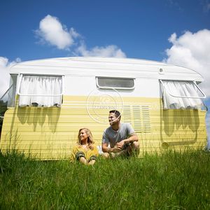 Remorque de restauration mobile 2025 en promotion, entièrement équipée avec cuisinière à gaz en acier inoxydable pour barbecue coréen, popcorn et gâteau en entonnoir - Product Image 1