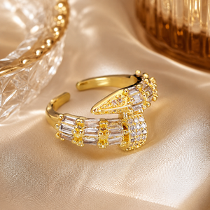 Anello Aperto Regolabile a Forma di Serpente con Texture per Donna - Product Image 3