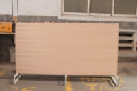 Panneau de contreplaqué plaqué de qualité meuble, chêne blanc, surface lisse poncée, panneau décoratif fabriqué au Vietnam
