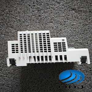 โมดูล Lenze รุ่น E32GAC00000L5H6XXX-02S13300000 24 โวลต์ 32 แอมป์ อะไหล่อุตสาหกรรม - Product Image 3
