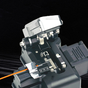 Cortadora de Fibra Óptica de Alta Precisión CLV100E con Reinicio Automático para Empalmes en Frío FTTH, Cortadora de Cables con Riel Deslizante Recto - Product Image 5