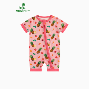 Pyjamas Bébé en Bambou Premium Miozing 180 g/m² - Combinaison Respirante d'Été à Double Fermeture Éclair en Stock pour Boutiques - Product Image 1