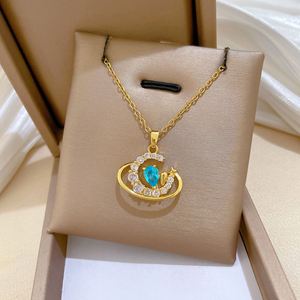 Collar con Colgante de Luna y Galaxia de Circonita Chapado en Oro de 18K para Mujer, Collar de Acero Inoxidable - Product Image 1