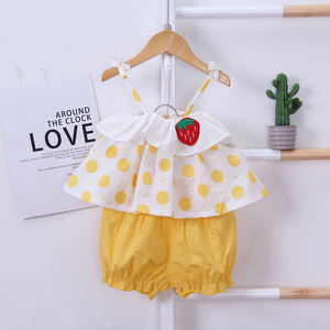 Nouvel ensemble de vêtements sans manches pour bébé fille, broderie fraise mignonne, style boutique en ligne, avec haut de soleil - Product Image 3
