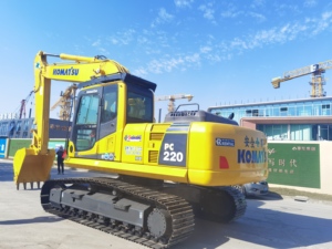 En stock, excavatrice sur chenilles Komatsu PC220 d'occasion, 22 tonnes, d'origine japonaise, PC220-7 PC220-8, excavatrice hydraulique de construction - Product Image 3