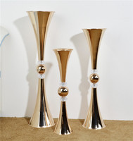 Vente Flash Luxe Vintage Or Noir Argent Trompette Métal Grand Support Vase à Fleurs Décoration Centres de Table Mariage Fête Maison