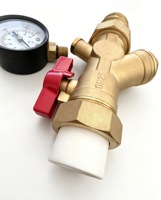 Robinet à bille manuel en laiton DD1007 avec filtre de retenue intégré, personnalisable OEM pour systèmes de plomberie d'eau de 1 pouce