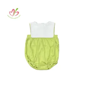गर्म बिक्री बुटीक कपड़े कार्बनिक कपास शिशु कपड़े GOTS प्रमाणित बच्चे बुलबुला पाइपिंग के साथ चारों ओर बिब