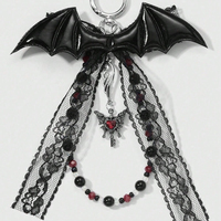 Porte-clés gothique aile de chauve-souris avec nœud en dentelle noire et pendentif croix pour couples, accessoire de voiture et de sac, porte-clés en cuir avec nœud en dentelle pour amis