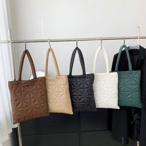 Customize Simple <b>Small</b> White Diamond Pattern Women Shoulder Large Capacity Fashion Puffer Tote Bag Zipper <b>Handbag</b> - Product Image 2