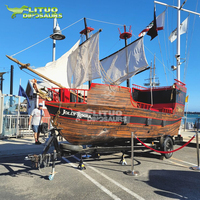 Décoration d'aire de jeux Sculpture de bateau de pirate en résine