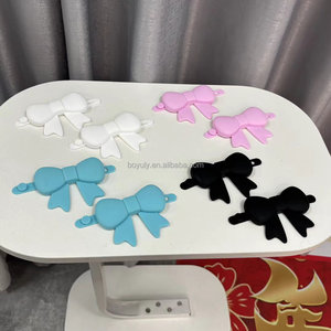 Nuovi Fiocchi 2026 per Cuffie Beats, Simpatici Fiocchi 3D in Silicone, Clip Accessorio per Cuffie, Decorazioni Antiscivolo per Auricolari - Product Image 2