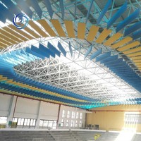 Plafond suspendu moderne avec panneaux acoustiques en fibre de verre et aluminium pour immeubles de bureaux et gymnases