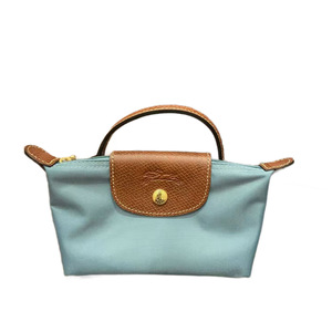Bolso Mini Dumpling de Alta Gama, Bonito y Moderno, Impermeable, de Nailon, con una Sola Correa, Tipo Bandolera para Mujer, con Cierre de Cremallera - Product Image 5