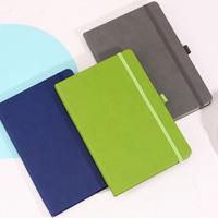 Carnet professionnel en cuir PU A5 personnalisable avec logo et couleur, avec élastique et attache pour stylo, idéal pour le bureau, l'école ou comme cadeau.