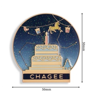 Pin Metálico de Diseño Único con Brillo de Cielo Estrellado, Personalizado con Lugares Turísticos, Recuerdo, Regalo - Product Image 6