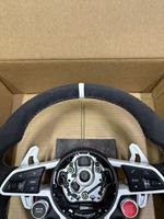 Volant de voiture personnalisé GZYLC pour Audi R8 A3 8Y 8P 8V B8 B9 TTS A4 B8 B8.5 A5 A6 C7 C8 4F A7 A8 Q3 Q5 S3 8V S4 S5 Rs3 Rs4 Rs5
