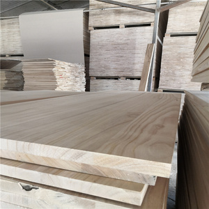 Qualité professionnelle <span class=keywords><strong>Paulownia</strong></span> <span class=keywords><strong>Arbre</strong></span> Bois Bois Planches en bois massif <span class=keywords><strong>Prix</strong></span> du bois de <span class=keywords><strong>Paulownia</strong></span> pour meubles - Product Image 6