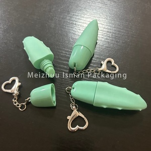 ISMAN Tubo Exprimible Vacío de 8g con Forma Única de Aloe Vera, Envase para Bálsamo <span class=keywords><strong>Labial</strong></span> con Hoja Verde para Niños, con Llavero y Logotipo Personalizado - Product Image 3