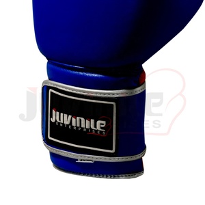 ถุงมือชกมวยหนังคุณภาพสูงแบบขายส่ง ดีไซน์ระบายอากาศได้ดี พร้อมแผ่นรองเสริมเพื่อการปกป้องสูงสุด - Product Image 4