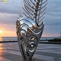 Sculpture moderne abstraite en acier inoxydable en forme d'arête de poisson, grande statue de squelette de poisson en métal pour la décoration de jardin et de parc