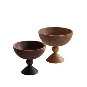 Bol de service en bois d'acacia poli, fait main, style floral vintage, avec base sur pied, compatible lave-vaisselle, pour contact alimentaire, idéal pour les fêtes - Product Image 6