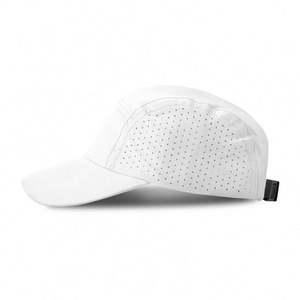 Casquette 5 panneaux en toile respirante, imperméable, anti-UV, perforée au laser, séchage rapide, pour course à pied, cyclisme et sports de plein air - Product Image 6