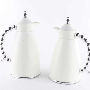Jarra de Café Árabe Luxuosa de 1L e 0.7L com Cabo Perolado Exclusivo, Garrafa Térmica Isolada para Chá, Presente para Casamento e Ramadã - Product Image 1