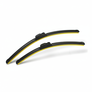 Escobillas Limpiaparabrisas Delanteras de Alto Rendimiento Sin Estructura de Metal, de Caucho Natural YKWB YK-102, Universales con Gancho en U para Parabrisas de Automóvil - Product Image 1