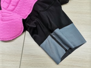 Vente chaude jarretelle vélo de route vélo Shorts personnalisé Compression tissu uni noir professionnel hommes cyclisme <span class=keywords><strong>cuissard</strong></span> - Product Image 5