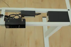 Marco de escritorio ajustable en altura automático superventas Escritorio de pie eléctrico inteligente