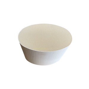 <span class=keywords><strong>Catalyseur</strong></span> céramique TWC universel longue durée et efficace pour véhicules à essence, disponible à <span class=keywords><strong>prix</strong></span> d'usine (OEM/ODM) - Product Image 3
