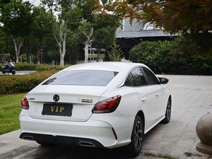 รถยนต์ MG5 ปี 2024 รุ่นใหม่ เครื่องยนต์เบนซินเทอร์โบ ขับเคลื่อนสี่ล้อ เบาะหนัง พวงมาลัยซ้าย เกียร์อัตโนมัติ มาตรฐานยูโร 6 ล้อแม็กซ์อะลูมิเนียม สีเข้ม - Product Image 4