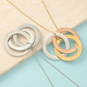 Collar con Colgante de Dos Círculos de Acero Inoxidable, Grabado de Mensajes Personalizados, Venta al por Mayor para Mamá - Product Image 1