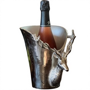 Seau à glace vintage en métal tête de cerf, seau à champagne argenté, seau à bière et à vin de qualité alimentaire, cadeaux de Noël - Product Image 1