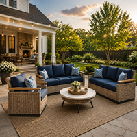 Ensemble de canapés et chaises de conversation en rotin de luxe pour patio de villa, résistant aux intempéries, pour la détente en extérieur