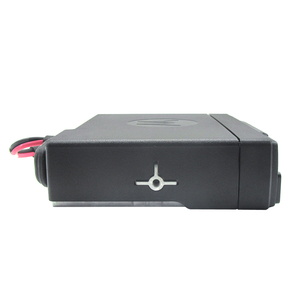 Radio Móvil Bidireccional DEM500 de 128 Canales VHF Digital para Vehículos de Seguridad Pública - Product Image 2
