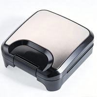 Machine à sandwich électrique multifonctionnelle carrée en acier inoxydable antiadhésive 750W à 2 tranches avec logo personnalisé pour petit-déjeuner sur mesure