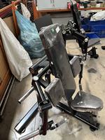 Máquina de Ejercicios para Bíceps con Selector de Pesas